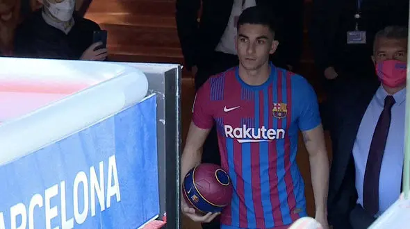 تورس: جاه طلب هستم/ می خواهیم بارسلونا را برگردانیم