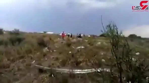 سقوط هواپیما مسافربری با 101 سرنشین+ فیلم و تصاویر لحظاتی پس از سقوط