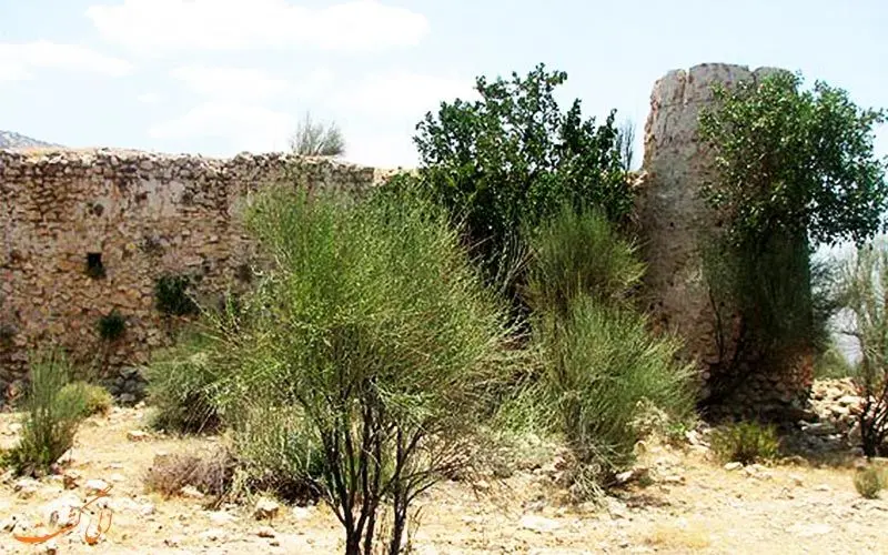 عجیب اما واقعی / راز کلبه وحشت انزلی چیست؟! / از ماجرای ۳ دختر و سرنوشت تاسفبارشان تا ۴ دانشجو در سال ۶۵ / مطلب مخصوص بزرگسالان + عکس ها