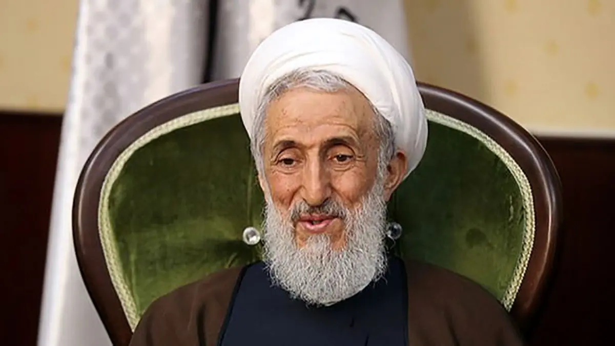 فیلم ضجه ها و گریه های حجت‌الاسلام صدیقی بر پیکر پسرش محمد مهدی صدیقی / حضور شخصیت های معروف در مراسم تشییع جنازه + علت فوت