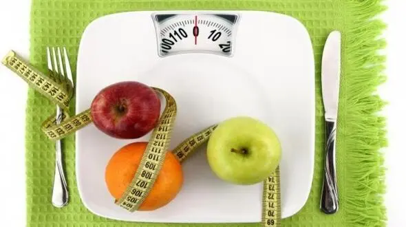 در سال جدید چگونه لاغر بمانیم؟/بیشتر بخورید و خوش اندام باشید