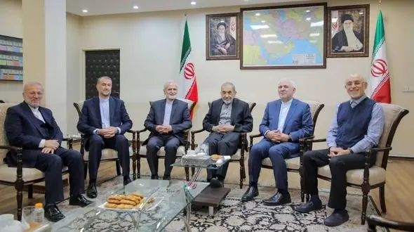 دیدار وزرای سابق و فعلی خارجه با علی اکبر ولایتی + عکس