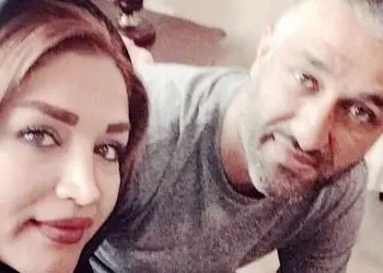 عکس ها / جشن خواهر پژمان جمشیدی بخاطر حضور او در کانادا همراه پدر و دوستانش ... / مامک تمام قد پشت داداشش ...