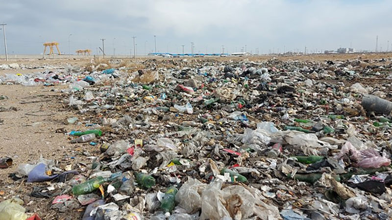 چهره ای نامناسب و مملو از زباله در پرترددترین گذرگاه مرزی کشور 