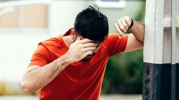 فشار خون بالا دارید؟ این علائم را بادقت بررسی کنید!