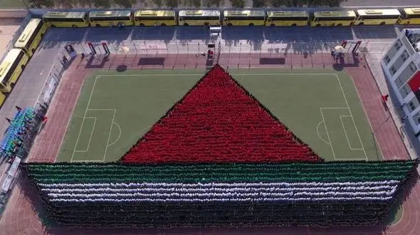 ایده دانش آموزان هندی برا ی شکستن رکورد گینس+ تصاویر