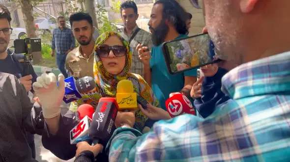 فیلم رویارویی زن مالباخته با سارق تلفن همراه / تمام زندگیم نابود شد