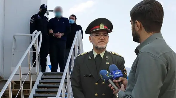 استرداد قاتل فراری به کشور توسط پلیس بین الملل