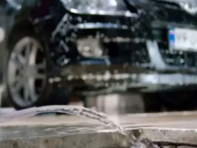 فیلم / پای پلیس هم به ماجرای آب باز می‌شود!