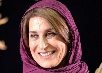 تصاویر؛ سفر در زمان؛ «فاطمه معتمدآریا» در 50 سالگی در فرانسه؛ سال 1390