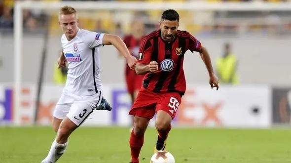 هواداران اوسترساندس خطاب به قدوس: سوئد را انتخاب کن! + عکس 