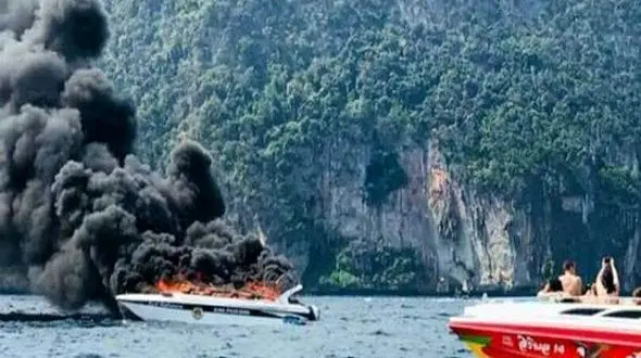 انفجار خونین دیگری در دریا! +تصاویر عجیب