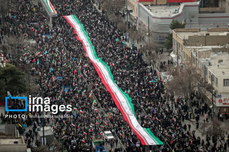 حضور مردم ایران در راهپیماتیی 22 بهمن 1404