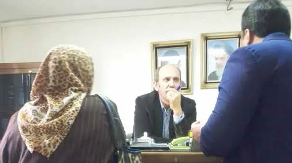 پای همسرم 2 سانت کوتاه است می خواهم طلاقش دهم / درخواست بی شرمانه نادر در دادگاه تهران + عکس