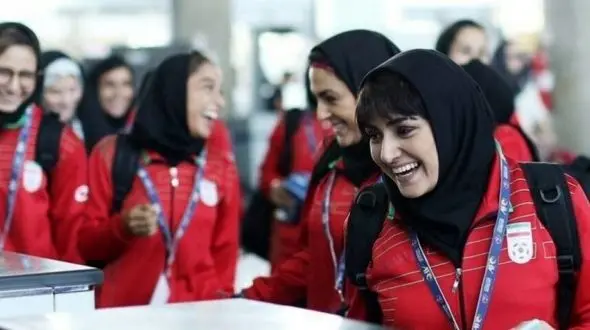 
حضور باران کوثری در مشهد ممنوع شد+عکس
