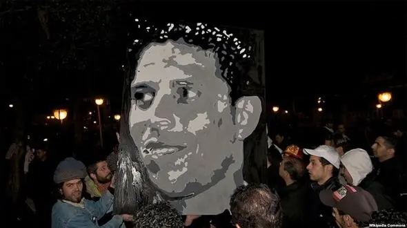 
دستفروشی که جهان عرب را به لرزه درآورد+ عکس
