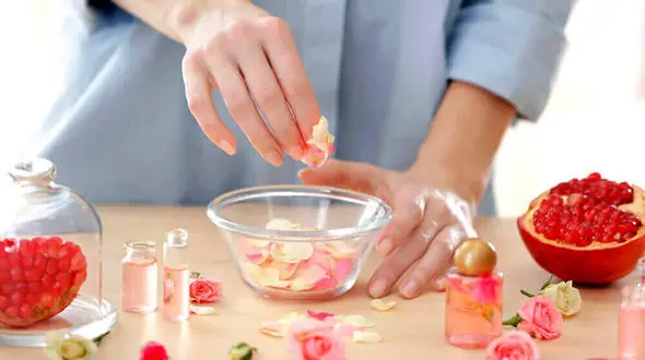 عطر مورد علاقه تان را خودتان بسازید