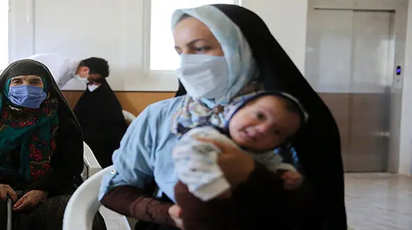 اتباع خارجی واکسن کرونا زدند + فیلم