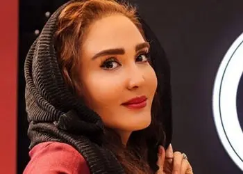 عکس جگرسوز / آخرین لبخند های زهره فکور صبور روز قبل  مرگ در آغوش مادرش ../ شب قبل رفتنت چقدر زیباتر شده بودی ...