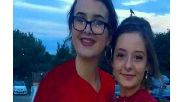  جویدن مو جان دختر‌ 16 ساله  را گرفت +عکس 