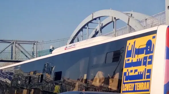 اتوبوس‌های جدید تهران، به جای حمل مردم، تبدیل به اتوبوس اردوهای دانش‌آموزی شدند؟/ رئیس کمیسیون حمل و نقل شورای شهر: نباید از اتوبوس ها برای انجام کارهای فرعی استفاده کرد + فیلم