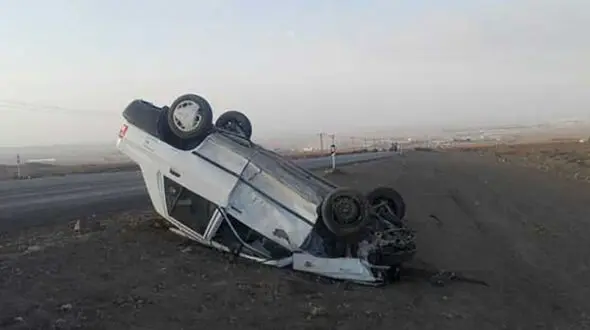  واژگونی پراید در نزدیکی سمنان +عکس 