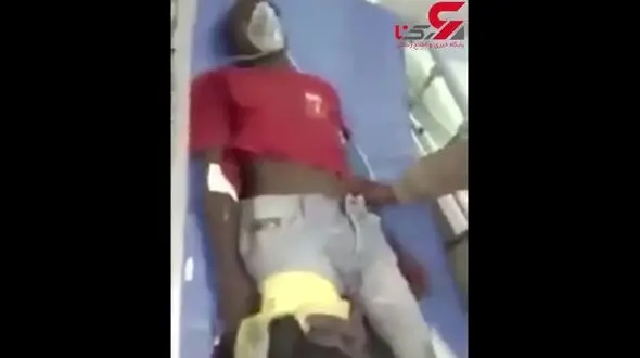 فیلم واق واق کردن یک مرد پس از حمله سگ هار به او + جزئیات