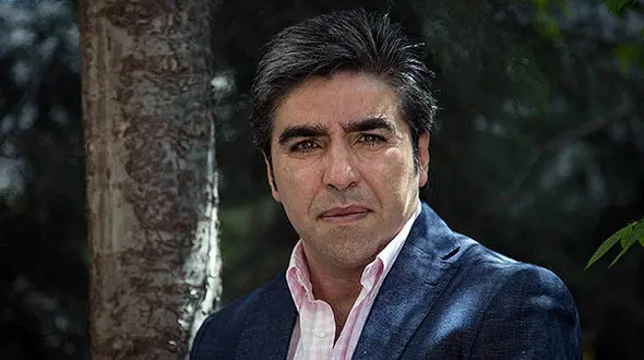 مراسم تشییع «خشایار الوند» به خانه ابدی آغاز شد