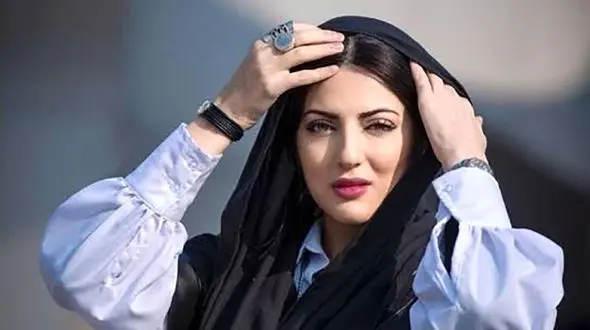 فیلم مدل شدن خانم بازیگر محجبه صدا و سیما ! / هلیا امامی رنگ عوض کرد !