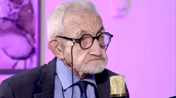 «اردشیر کاظمی» در 32 سالگی در اولین فیلمش در کنار «جمشید مشایخی»؛ سال 49