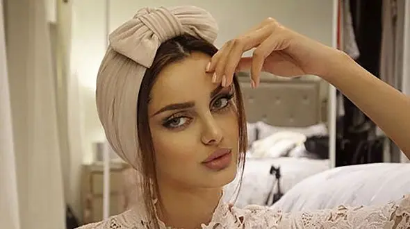 جشن نامزدی فوق لاکچری مه لقا جابری و همسر ثروتمند و خارجی اش در عمارت لوکس! / این حجم از تجمل را باور نمی کنید!