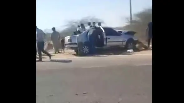 تصادف رخ‌به‌رخ در سه‌راهی حادثه خیز نقاشه قشم چند مصدوم برجا گذاشت + ویدیو