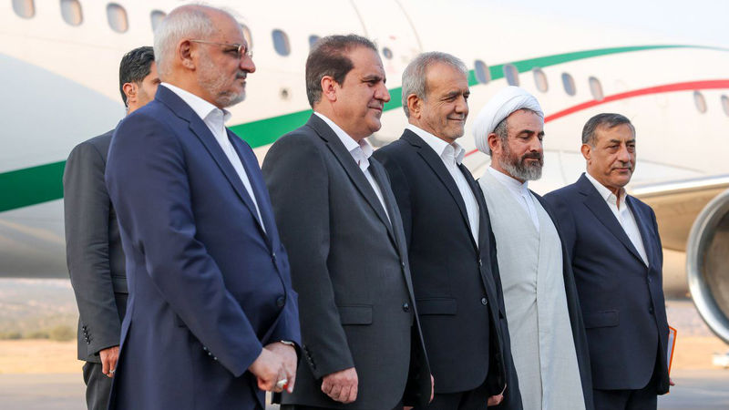 پزشکیان وارد استان ایلام شد