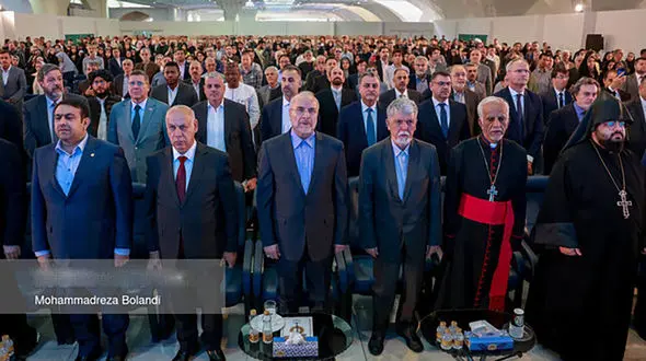 مراسم افتتاحیه نمایشگاه کتاب؛ آغاز جشنواره‌ای از کلمات و فرهنگ + عکس