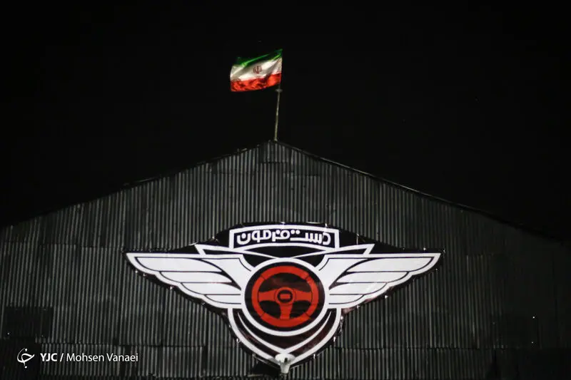 چرا کامبیز دیرباز اجرای دست فرمون را پذیرفت؟/ بازیگری که بعد ۱۵ سال نقش منفی انتخاب کرد