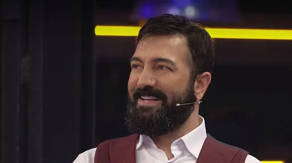 اولین عکس از همسر شیک مجید صالحی و دو قلوهای جذابشان ! + بیوگرافی آقای بازیگر !