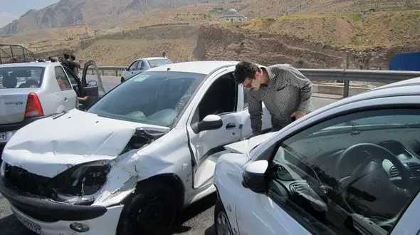 تصادف زنجیره ای در جوین ۶ مصدوم داشت