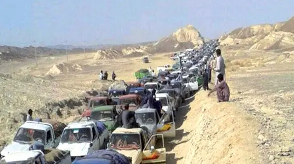 قاچاق در روز روشن + عکس