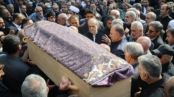 تشییع پیکر «ناصر قفلی» با حضور رییس جمهور