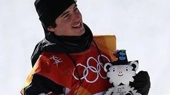 ورزشکار در حال مرگ در المپیک زمستانی کره برنز گرفت! + عکس