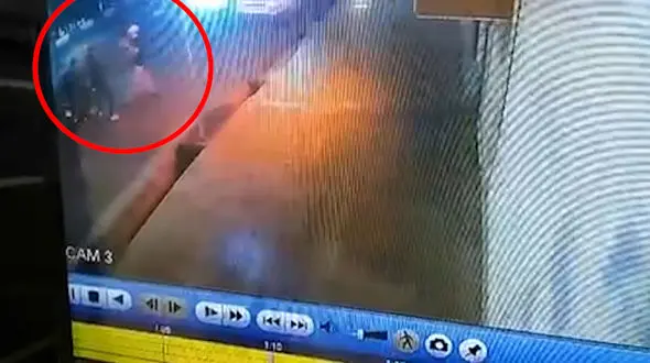 رگ جوان گلستانی را به خاطر موبایل زدند + فیلم لحظه درگیری