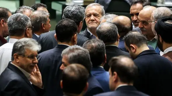 وفاق ملی، فعلاً به تاریخ پیوست!