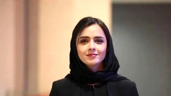 سلفی ترانه علیدوستی در ورزشگاه آزادی و دوستان برای فیلم «تفریق»