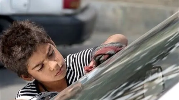 ساعت کار کودکان کار افزایش یافت / روزی 30 ثانیه برای کودکان خیابانی وقت بگذاریم