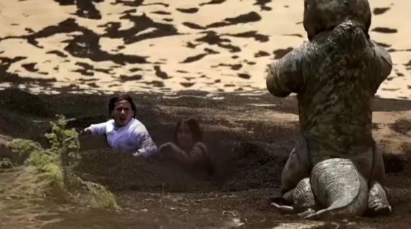 ماجرای اشهد خواندن فوتبالیست معروف / او خودش را در برابر یک مارمولک آدم خوار دید و ... + فیلم