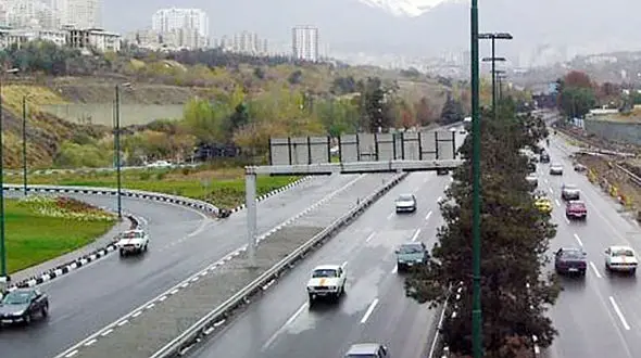 رفع خطر ۳ نقطه حادثه خیز در بزرگراه شهید چمران تهران
