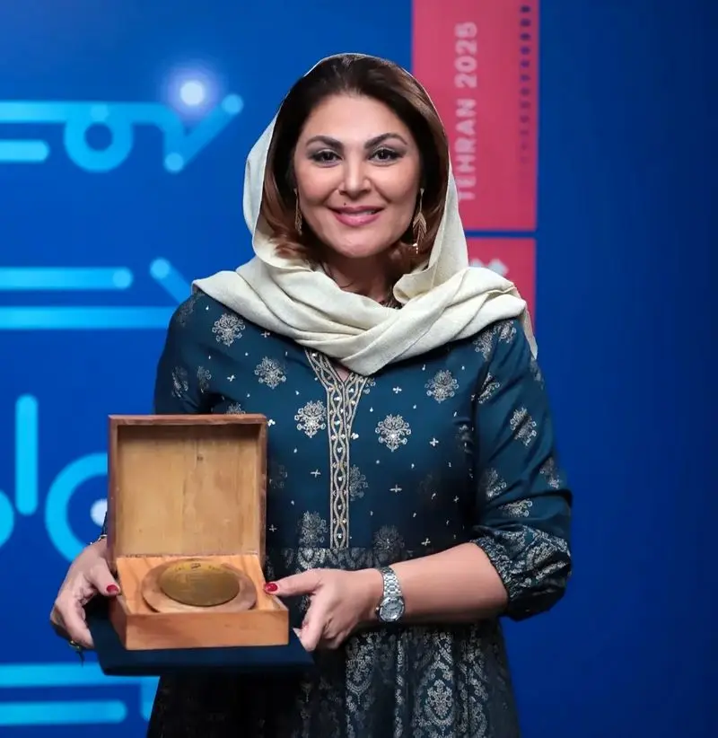 لاله اسکندری در جشنواره بین‌المللی فیلم شهر 1