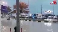 جاری شدن سیلاب در خیابان های قشم امروز صبح +فیلم