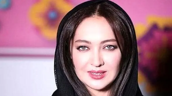 نگاهی به استایل کلاسیک نیکی کریمی در دفتر کارش با چهره همیشه جوان خانم سوپراستار