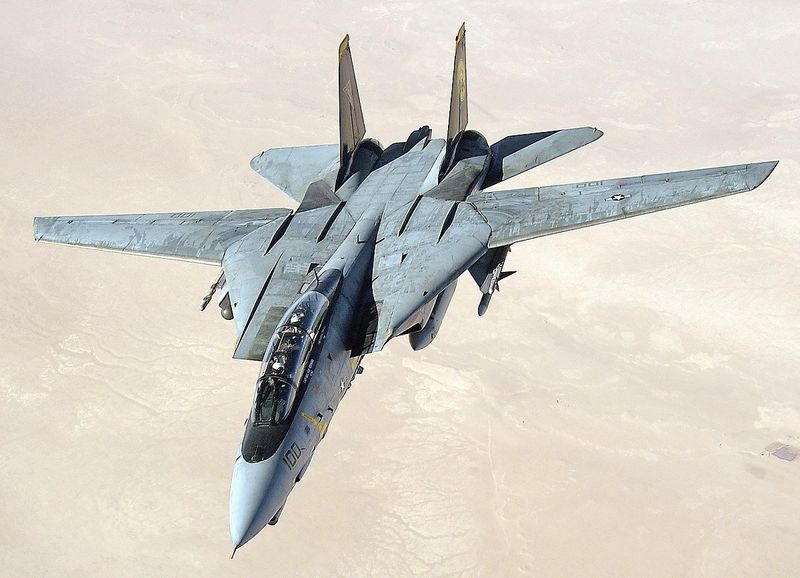  f-14 tomcat
